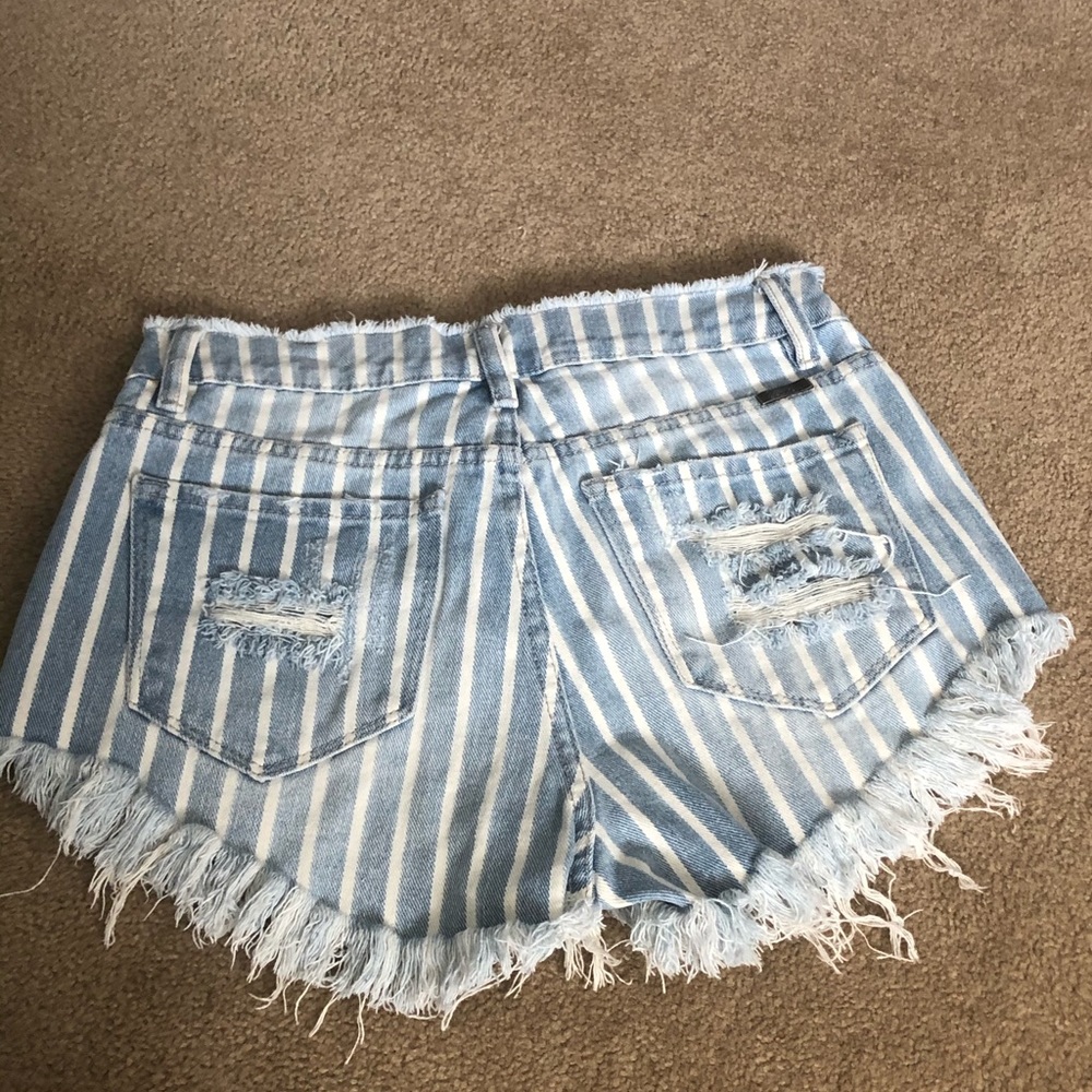 Denim Shorts By Kan Can
